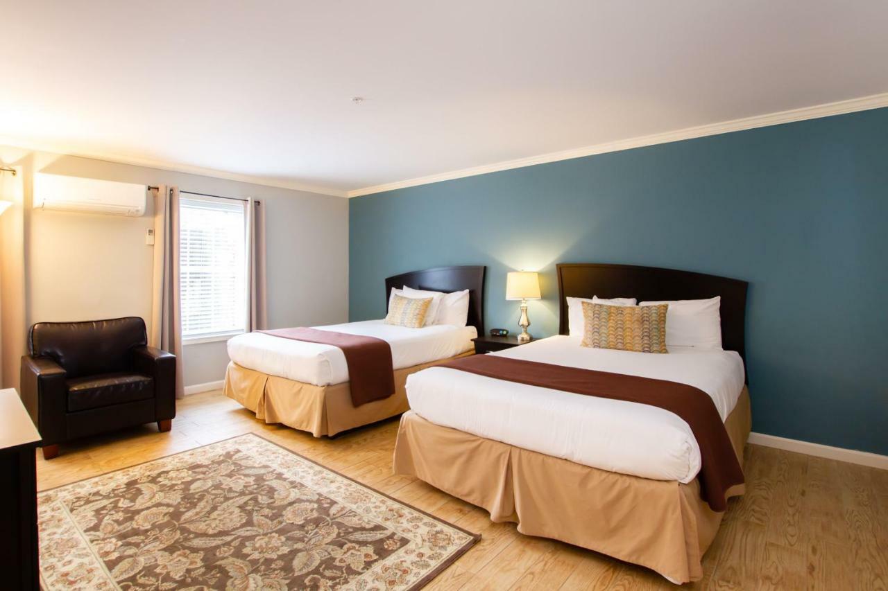 The Dahlonega Square Hotel&Villas Exterior foto